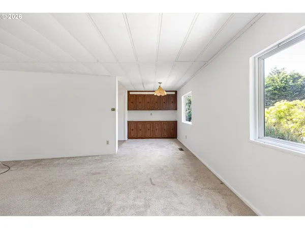 $220,000 | 1600 Rhododendron Drive, Unit 429, Florence, OR 97439