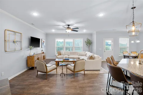 $525,000 | 10522 Honeyfur Court, Charlotte, NC 28278