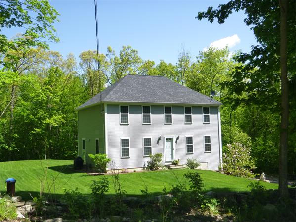 841 Moore Road New Braintree, MA 01531 - Photo 3 of 19