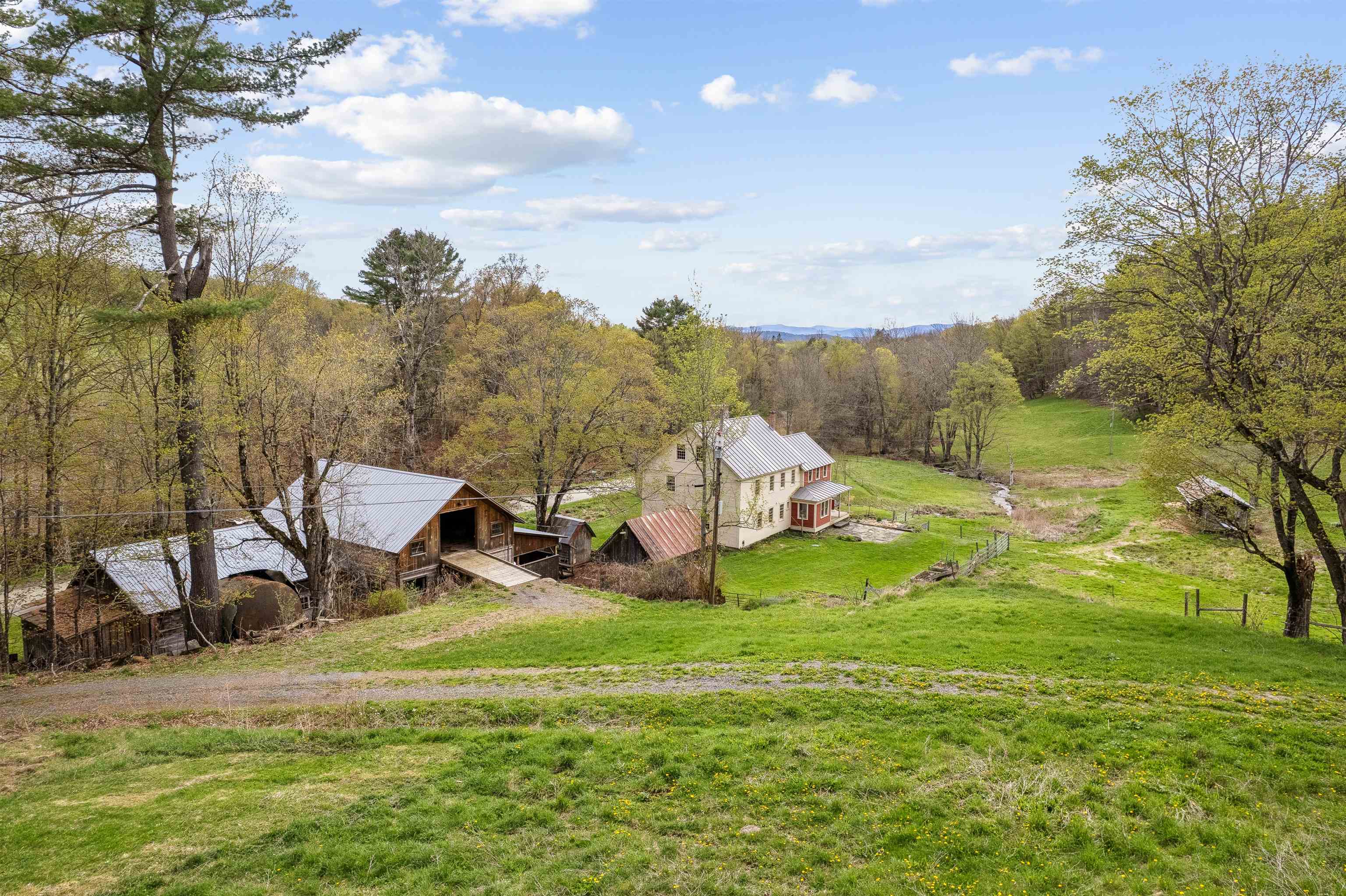 77 Kibling Hill Road Tunbridge, VT 05077 - Photo 5 of 50