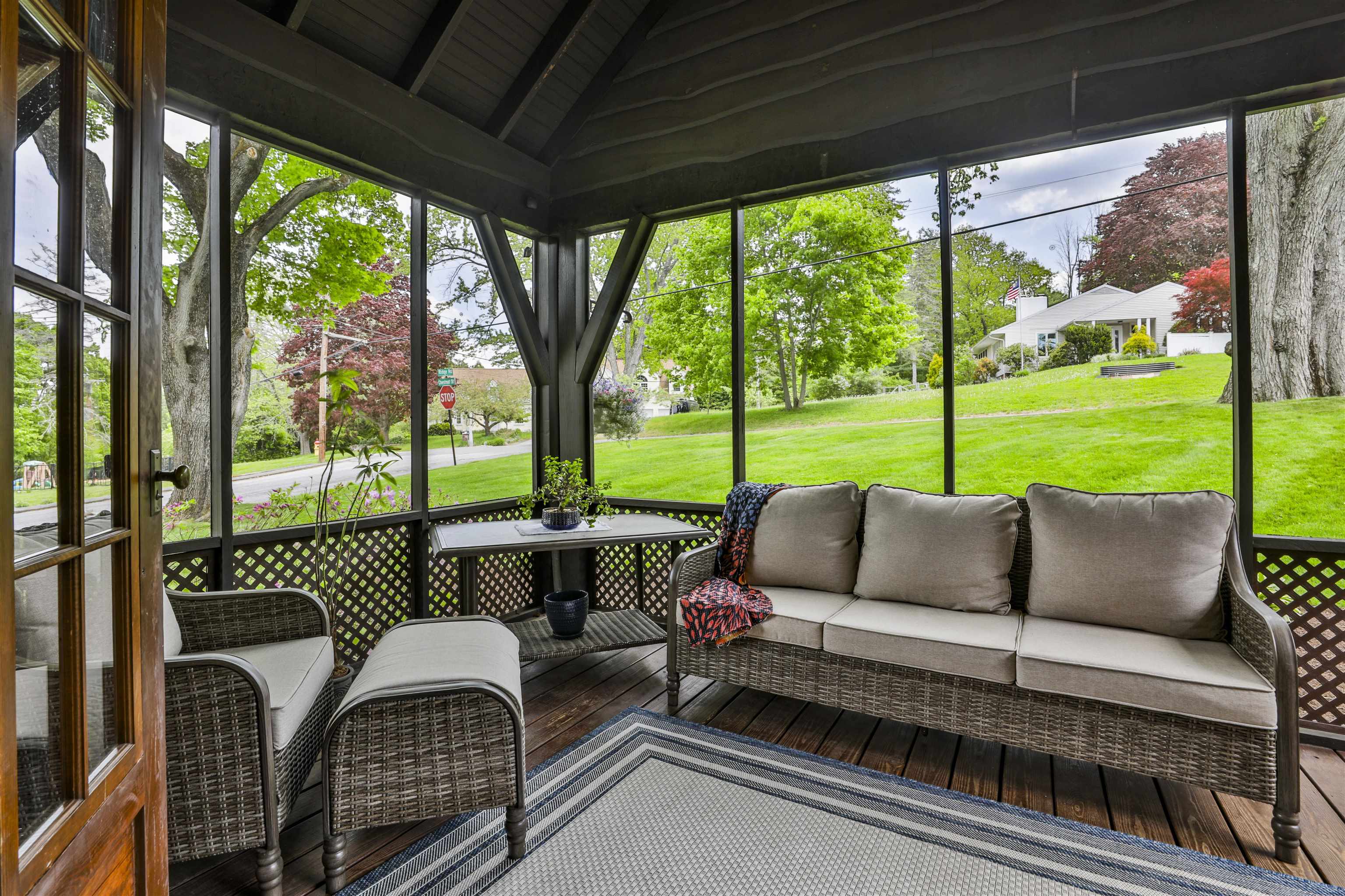135 Ridge Road Manchester, NH 03104 - Photo 16 of 56 Gallery Image 16