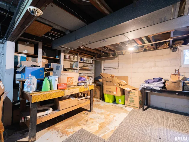 $70,000 | 1105 West Gilbert Avenue, Peoria, IL 61604