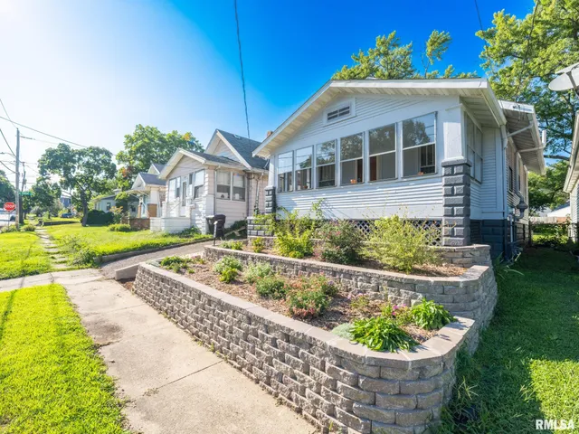 $70,000 | 1105 West Gilbert Avenue, Peoria, IL 61604