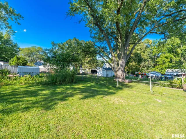 $70,000 | 1105 West Gilbert Avenue, Peoria, IL 61604