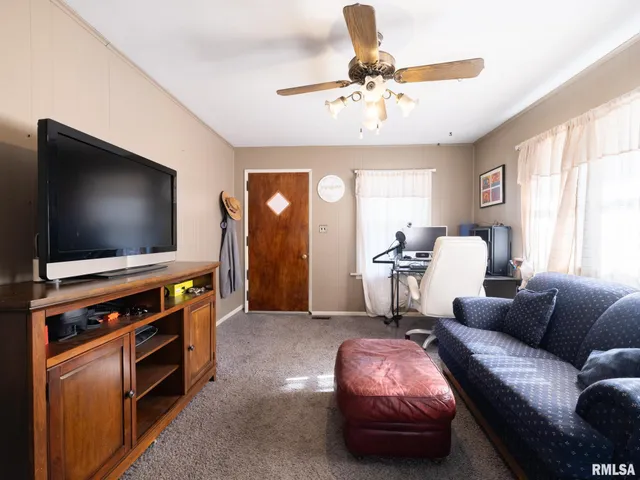 $70,000 | 1105 West Gilbert Avenue, Peoria, IL 61604