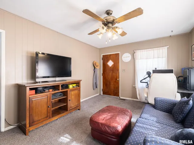 $70,000 | 1105 West Gilbert Avenue, Peoria, IL 61604