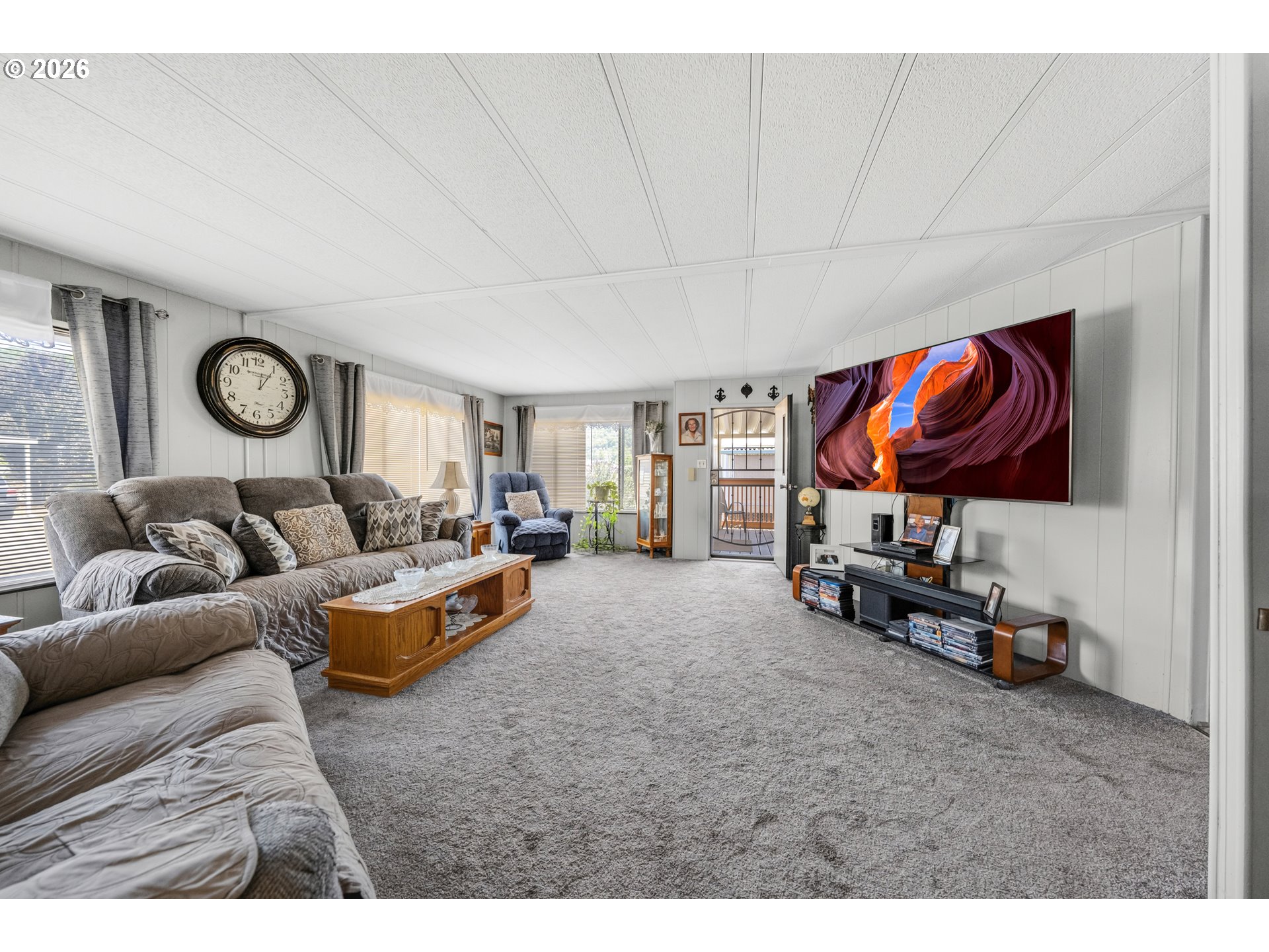 302 Shadow Ranch Lane Roseburg, OR 97470 - Photo 5 of 35