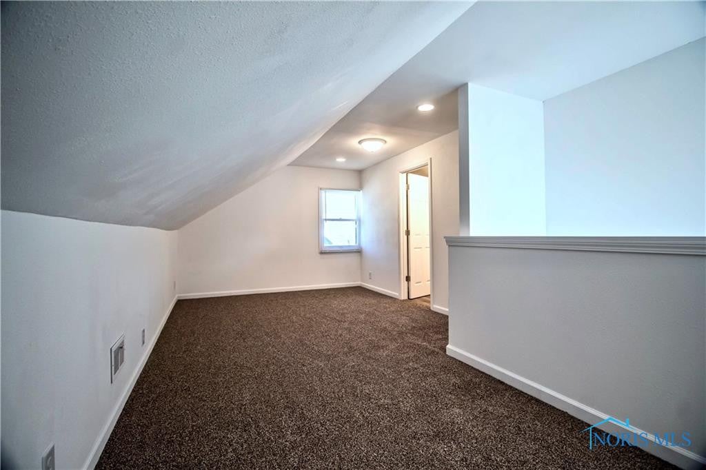 4734 Edgemont Road Toledo, OH 43611 - Photo 23 of 36 Gallery Image 23