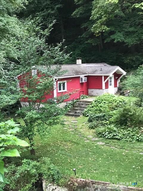 111 Redding Road Redding, CT 06896 - Photo 1 of 23 Gallery Image 1