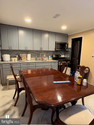 $180,000 | 2839 Hinsdale Drive, Baltimore, MD 21230