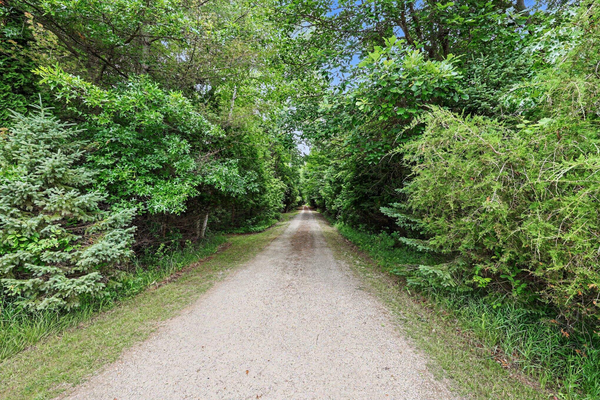 8202 Kennedy Road Munith, MI 49259 - Photo 25 of 39 023_file_6576