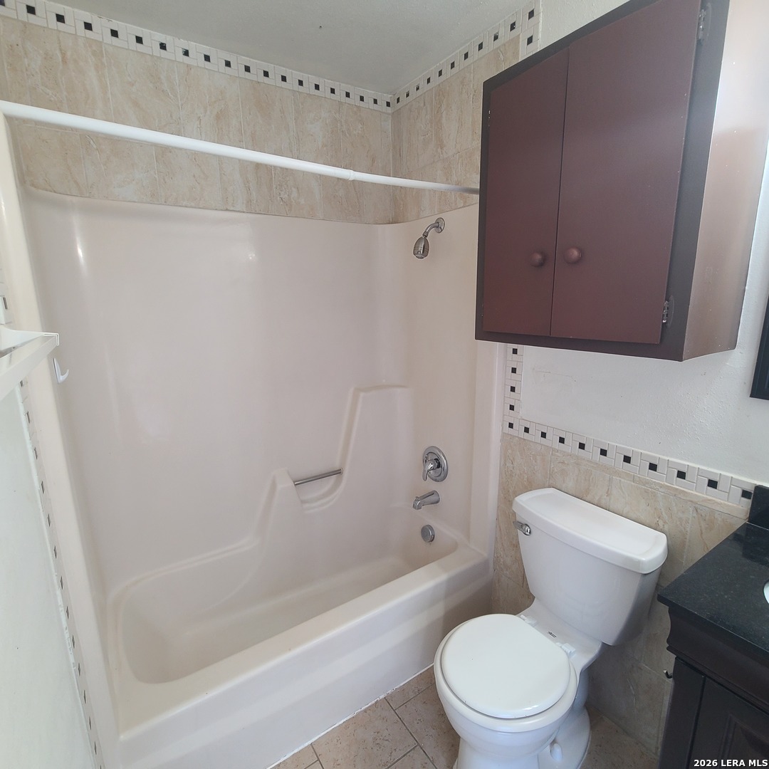 6602 Spring Manor Street San Antonio, TX 78249 - Photo 13 of 32