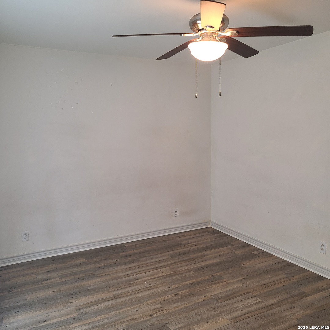 6602 Spring Manor Street San Antonio, TX 78249 - Photo 10 of 32