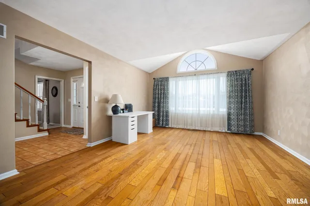 $420,000 | 10 Cherry Lane, Morton, IL 61550