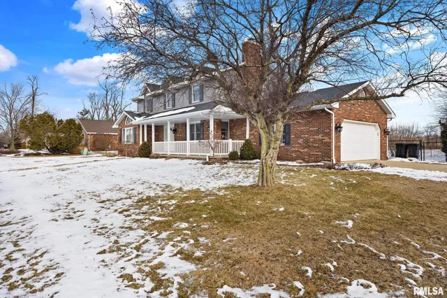 $420,000 | 10 Cherry Lane, Morton, IL 61550