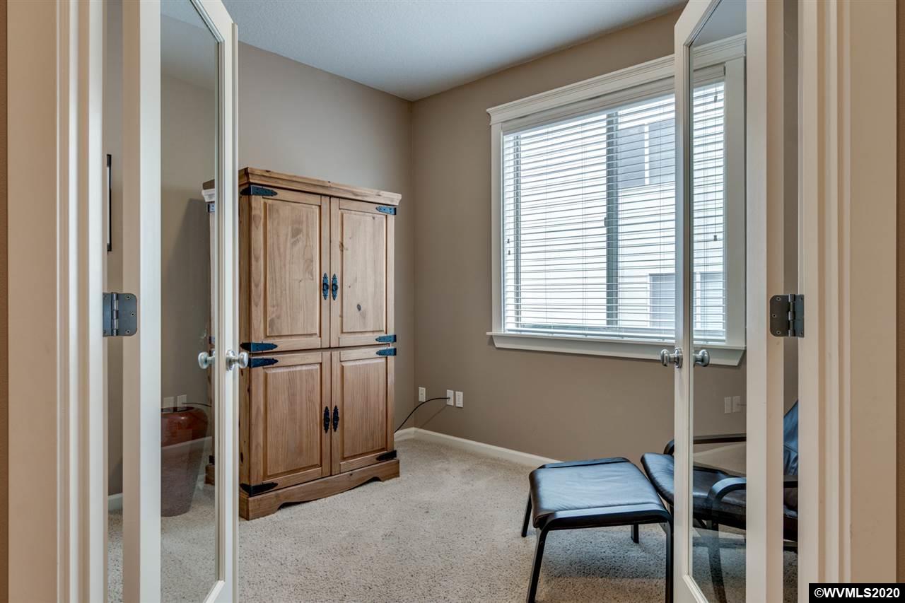 2693 Oak Ridge Street Northwest Albany, OR 97321 - Photo 16 of 42 Gallery Image 16