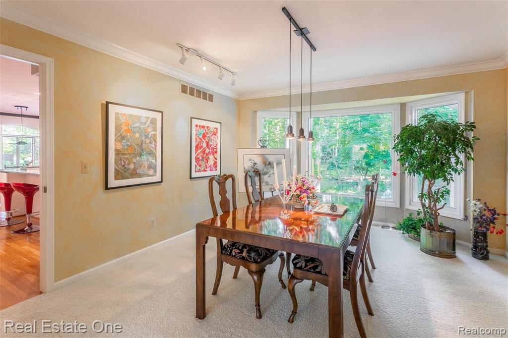 472 Streamview Court Rochester Hills, MI 48309 - Photo 12 of 31