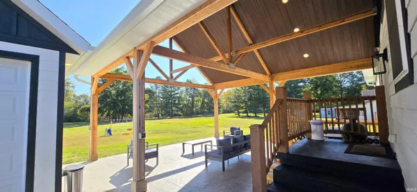 $329,900 | 513 Park Street, Loogootee, IN 47553