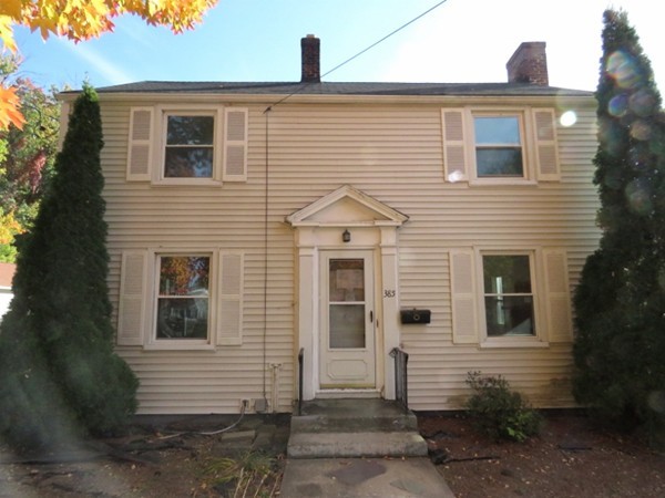 385 Plumtree Road Springfield, MA 01118 - Photo 4 of 16