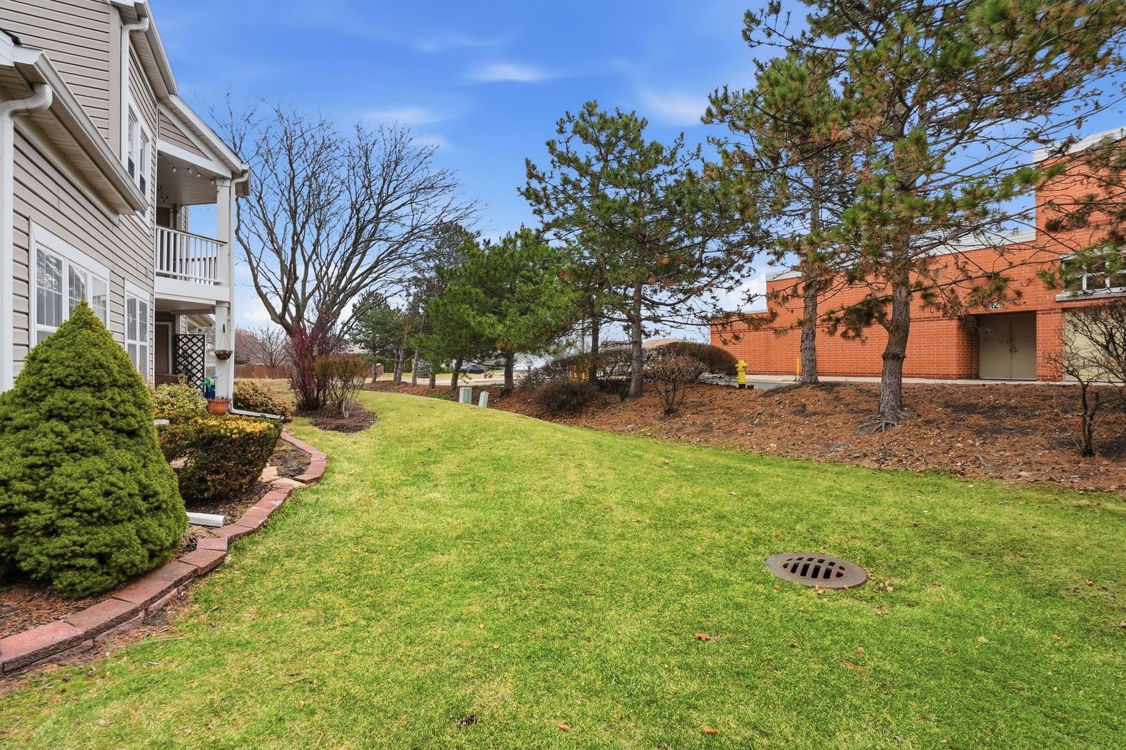 352 Kildare Court, Unit 352 Carol Stream, IL 60188 - Photo 22 of 23