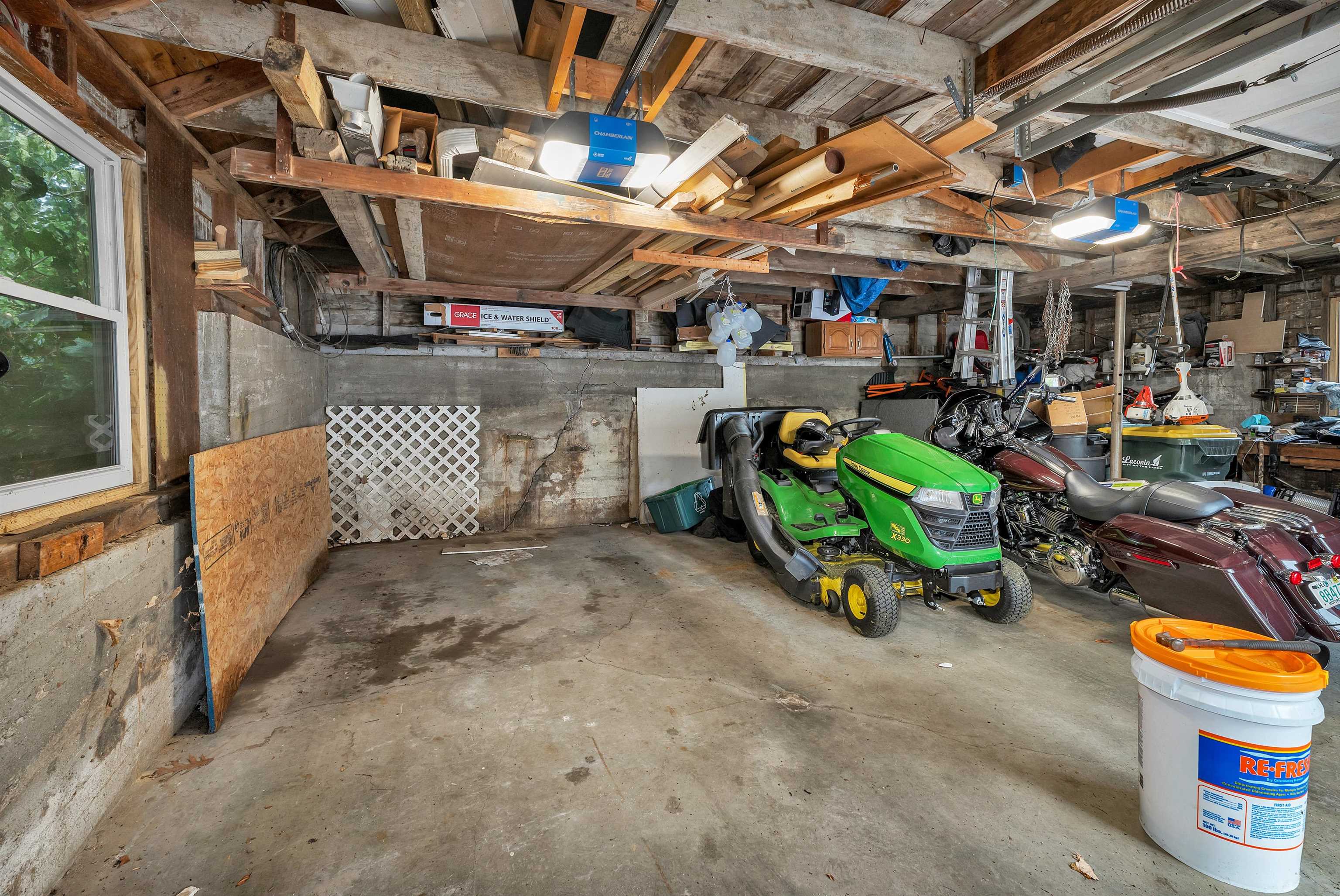 157 Pine Street Laconia, NH 03246 - Photo 17 of 36