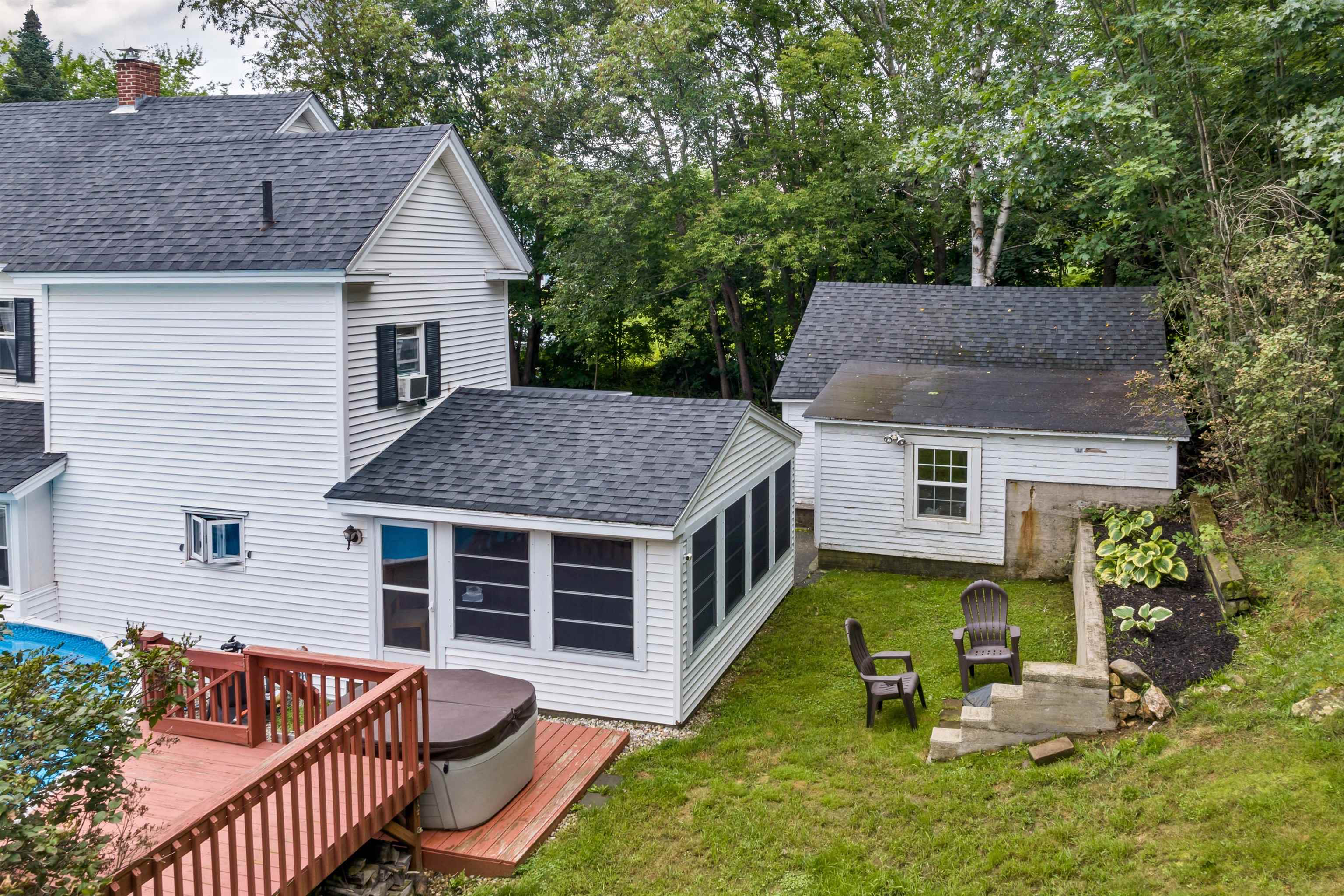 157 Pine Street Laconia, NH 03246 - Photo 21 of 36