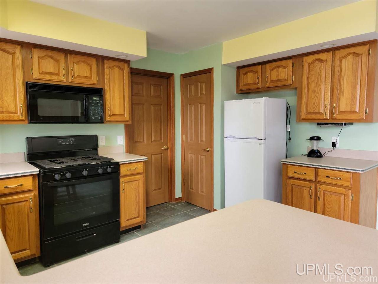 16th Road Garden, MI 49835 - Photo 8 of 44