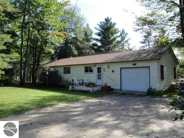 2896 West Log Lake Road Northeast Kalkaska, MI 49646 - Photo 8 of 19 1725094-7.JPG