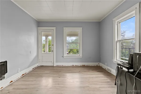 $184,900 | 1810 Niagara Street, Niagara Falls, NY 14303