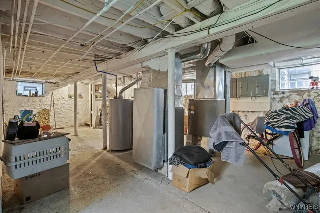 $184,900 | 1810 Niagara Street, Niagara Falls, NY 14303