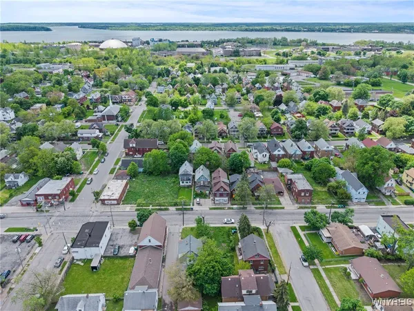 $184,900 | 1810 Niagara Street, Niagara Falls, NY 14303