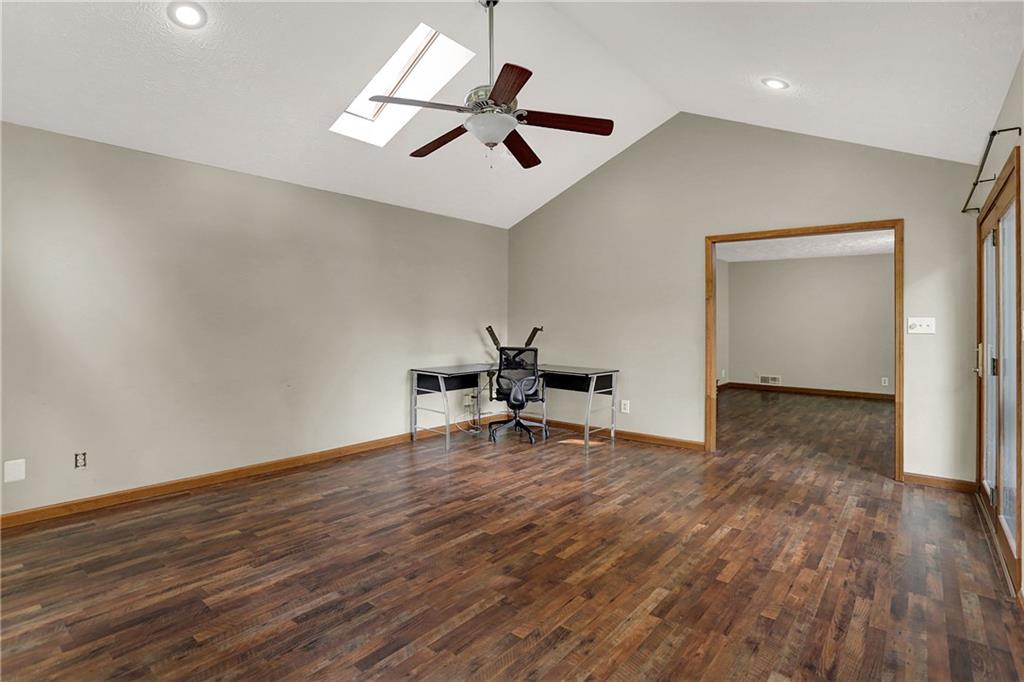 7631 Lippincott Way Indianapolis, IN 46268 - Photo 25 of 53