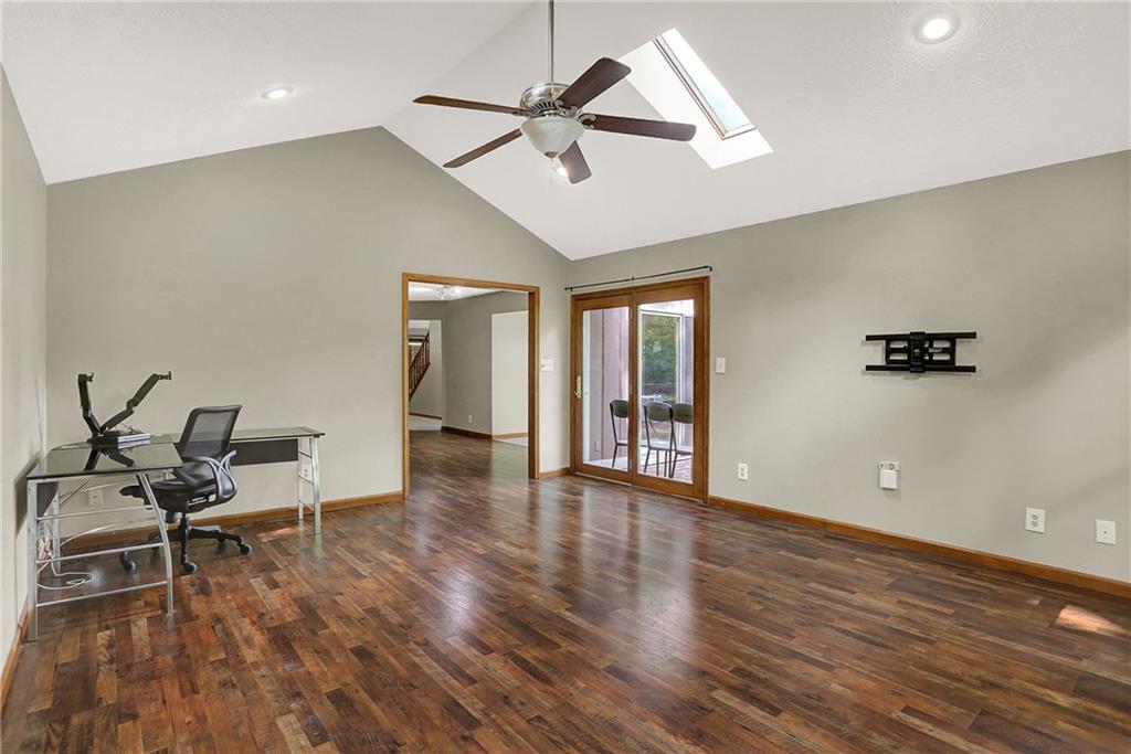 7631 Lippincott Way Indianapolis, IN 46268 - Photo 26 of 53