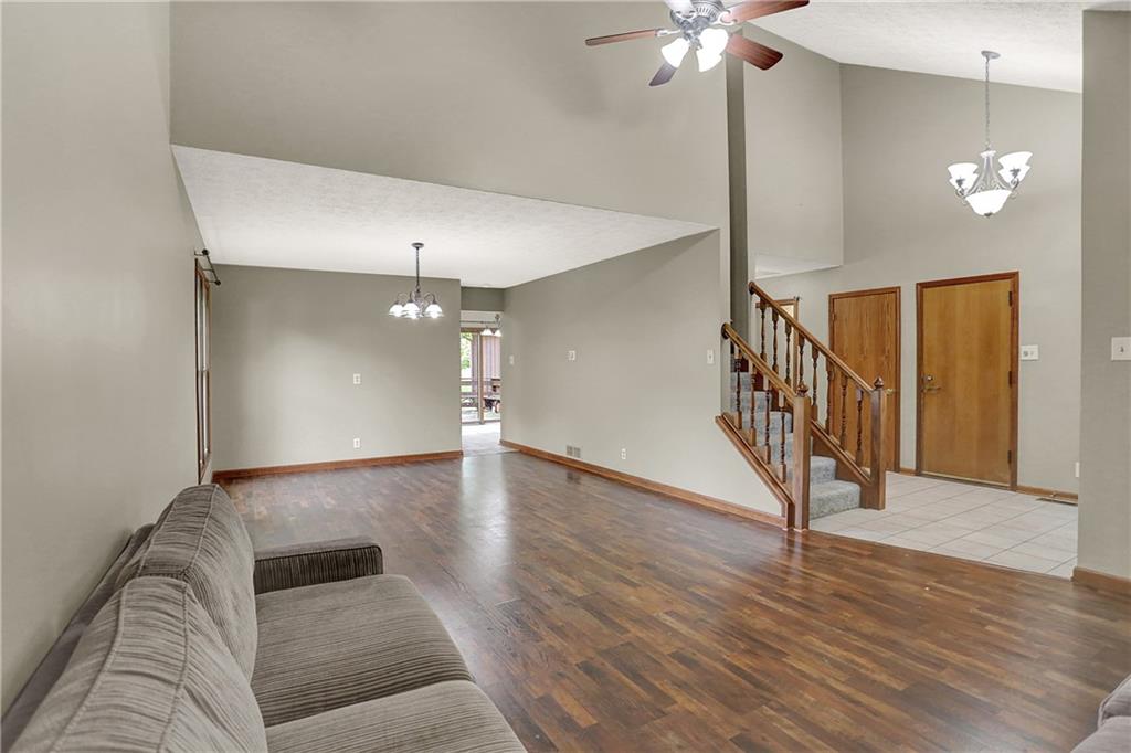 7631 Lippincott Way Indianapolis, IN 46268 - Photo 7 of 53