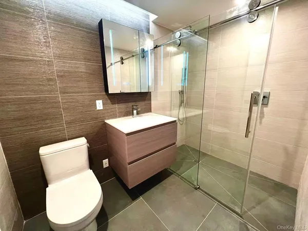 $2,900 | 14449 Northern Boulevard, Unit 308 | Downtown Flushing