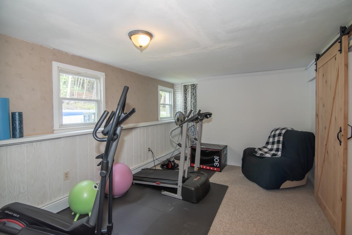 4 Thomas Street Windham, NH 03087 - Photo 20 of 32