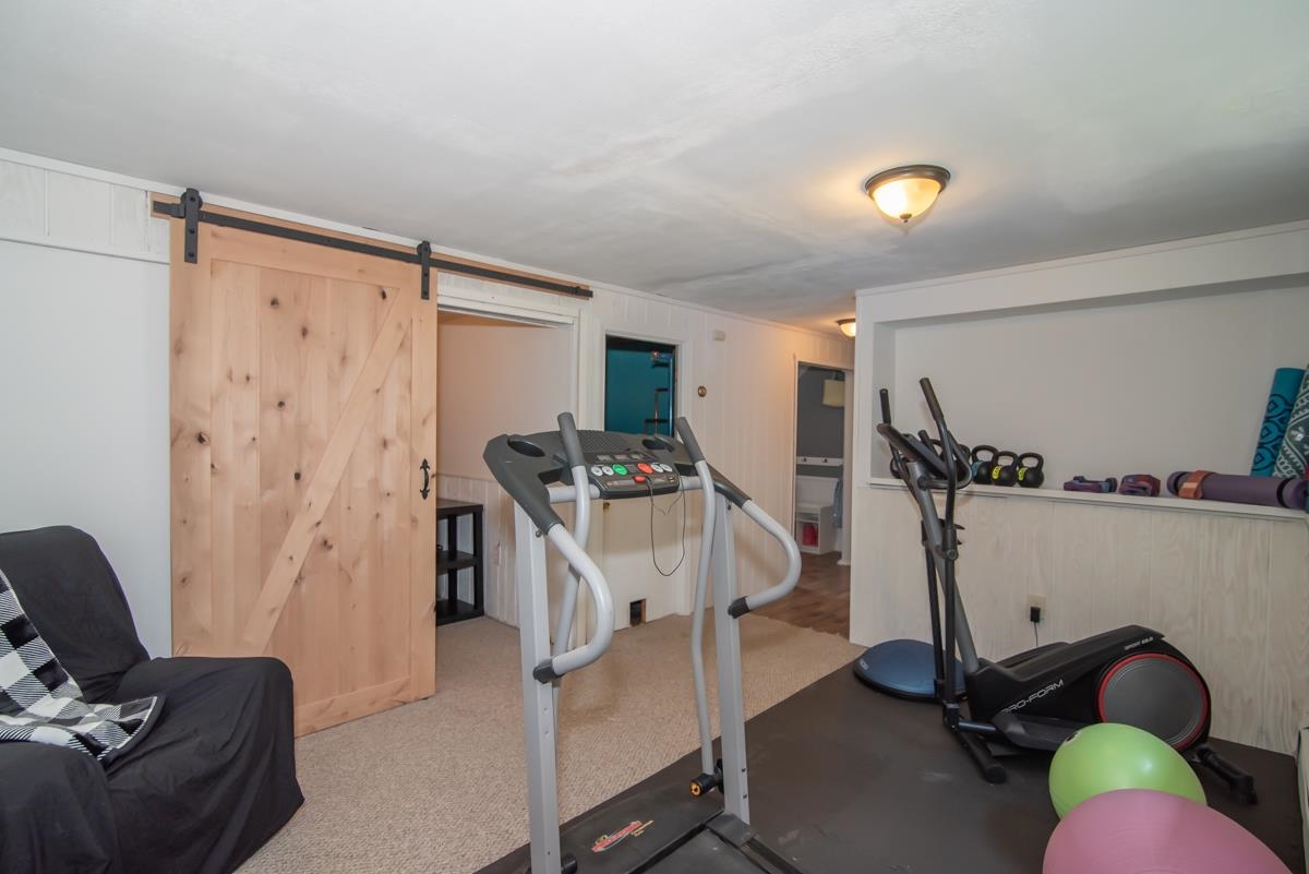 4 Thomas Street Windham, NH 03087 - Photo 22 of 32