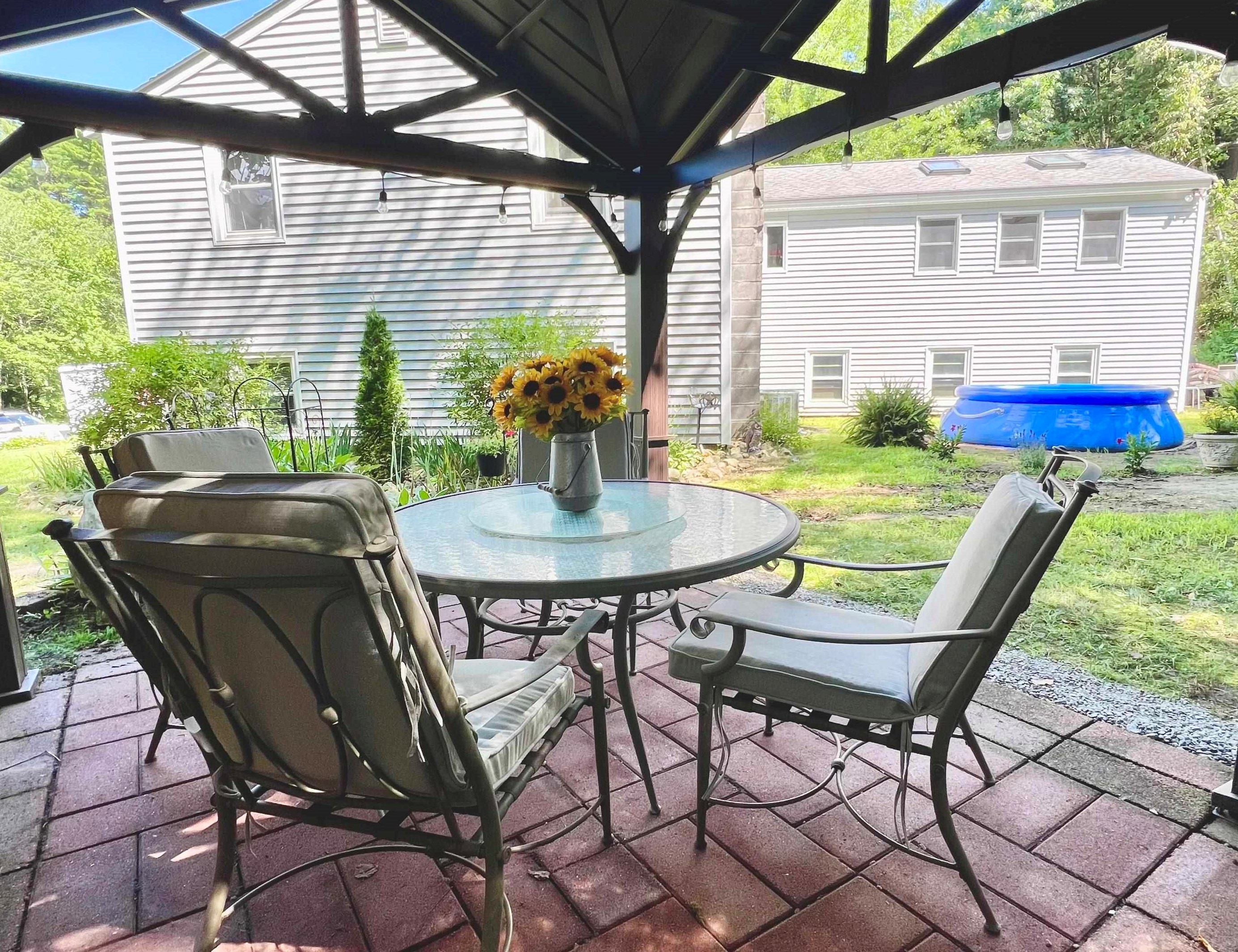 4 Thomas Street Windham, NH 03087 - Photo 24 of 32