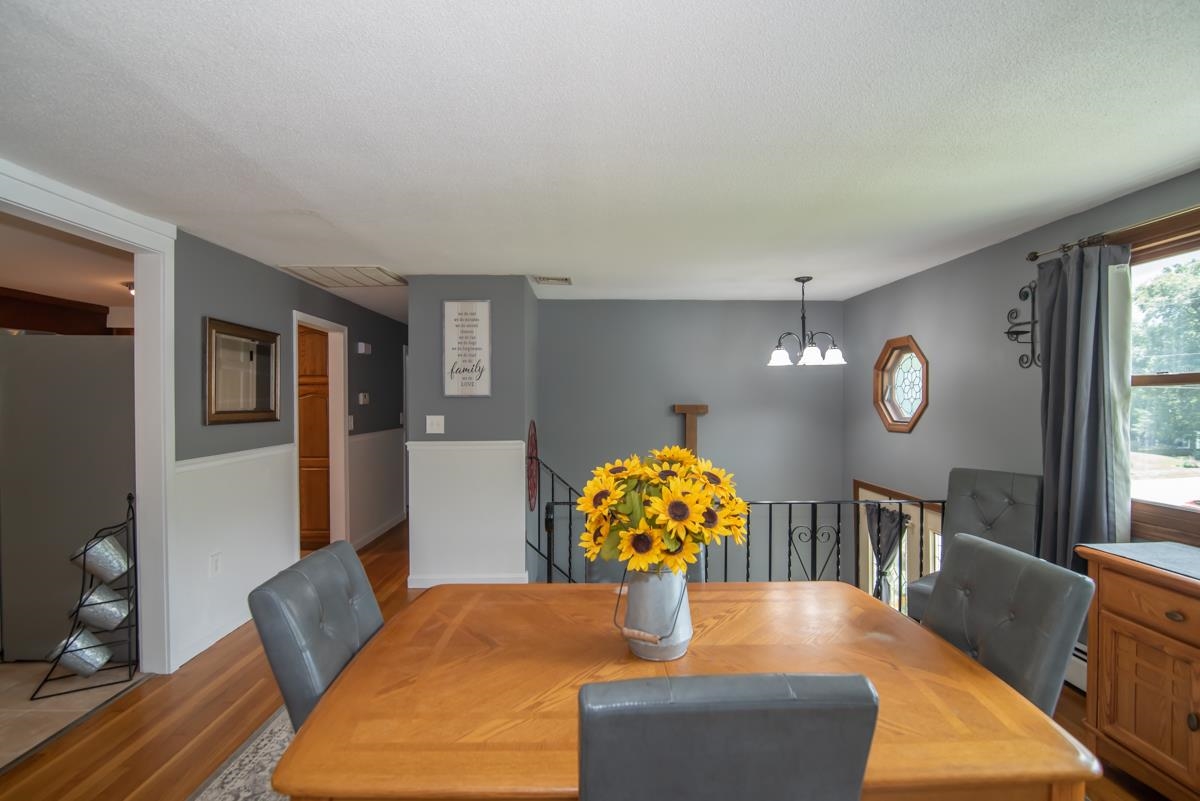 4 Thomas Street Windham, NH 03087 - Photo 30 of 32