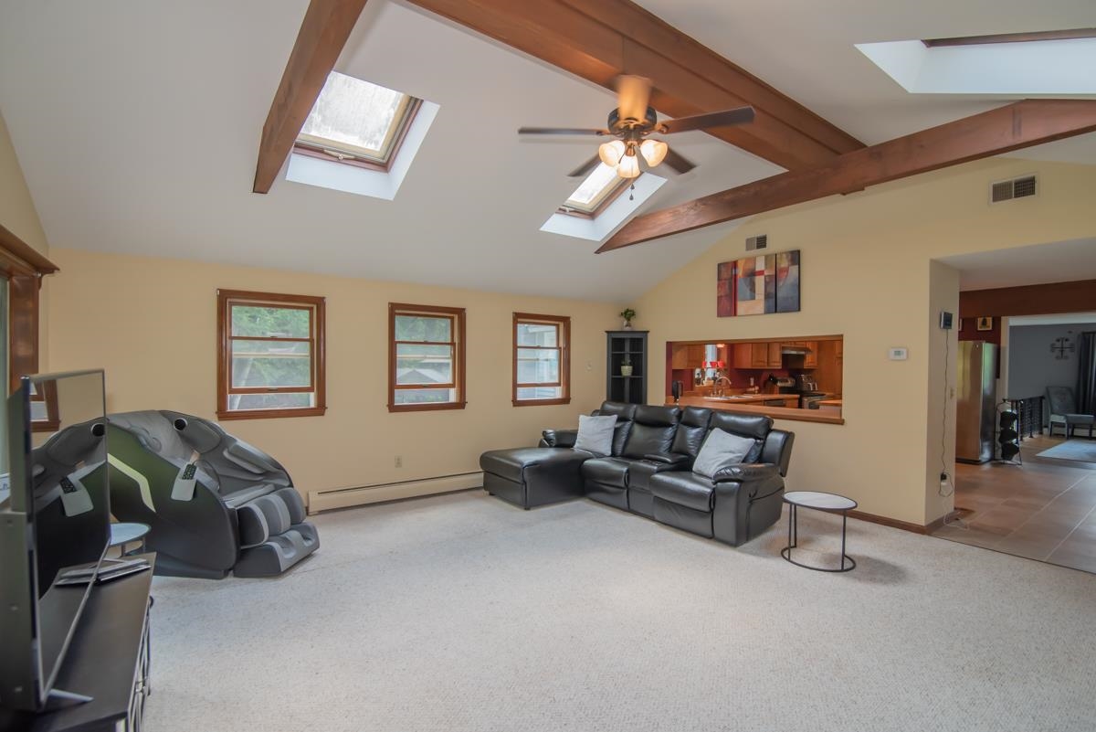 4 Thomas Street Windham, NH 03087 - Photo 7 of 32