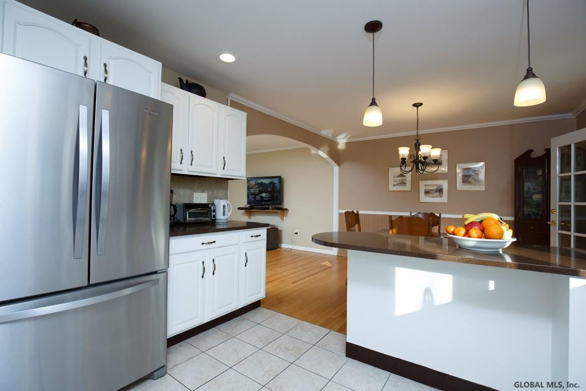 12 Malpass Road Guilderland, NY 12203 - Photo 16 of 51 Photo 16