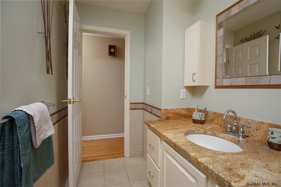 12 Malpass Road Guilderland, NY 12203 - Photo 19 of 51 Photo 19