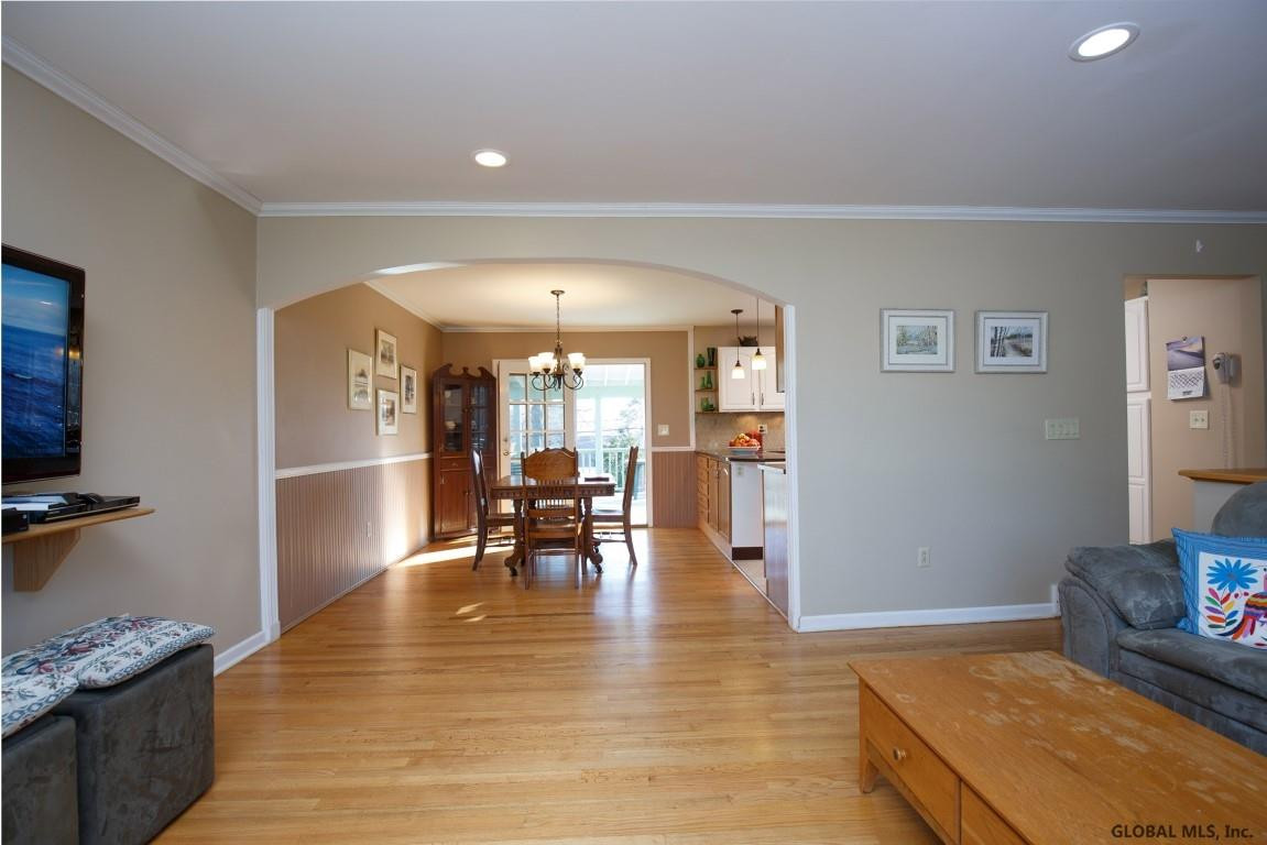 12 Malpass Road Guilderland, NY 12203 - Photo 10 of 51 Photo 10