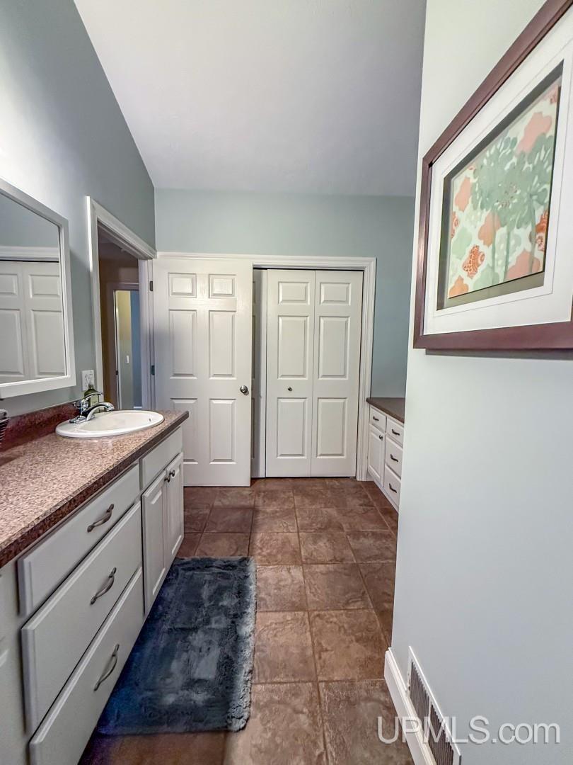 1055 Highland Drive Ishpeming, MI 49849 - Photo 41 of 75