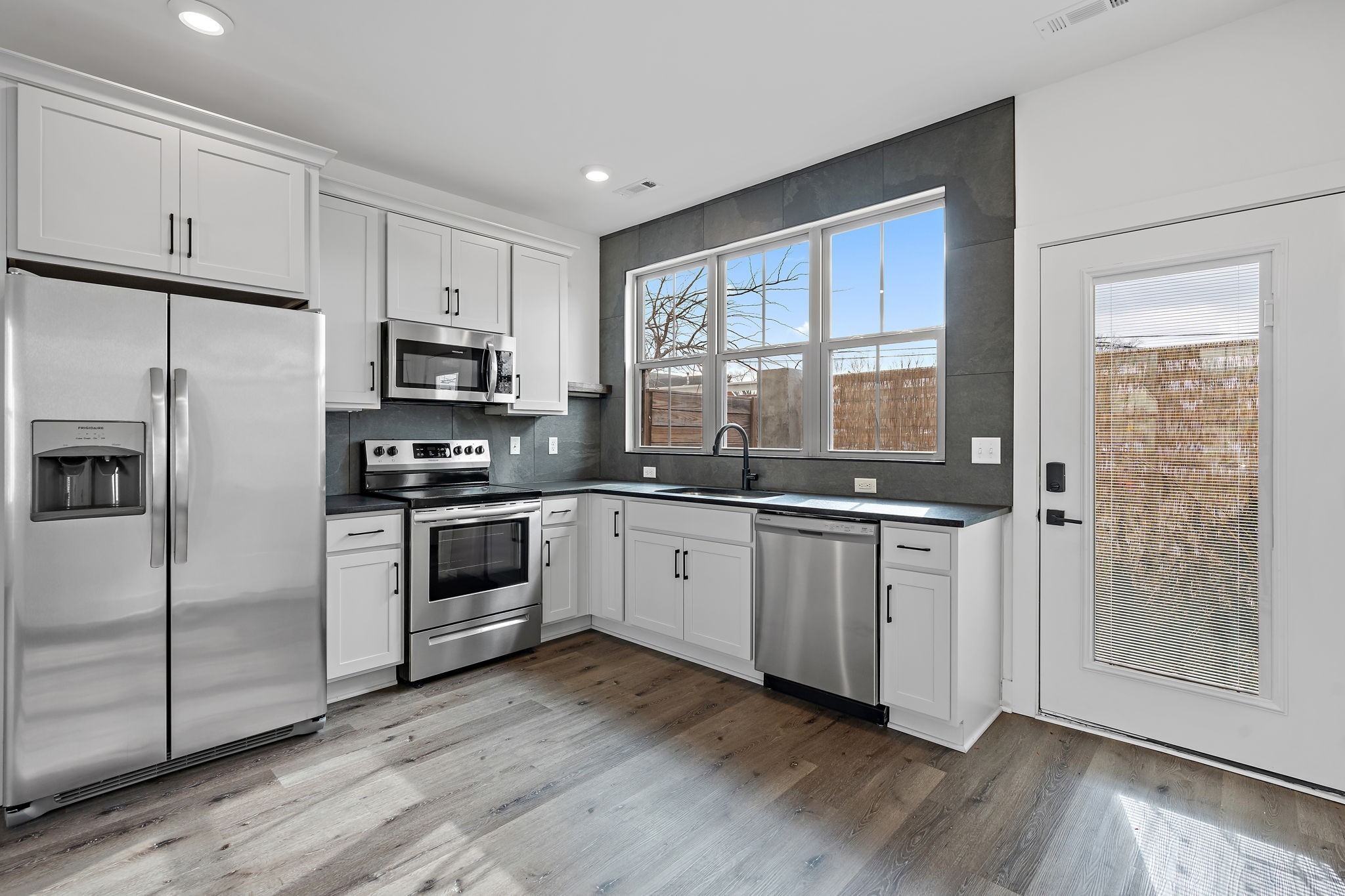 100 Thompson Lane, Unit 9 Nashville, TN 37211 - Photo 9 of 22