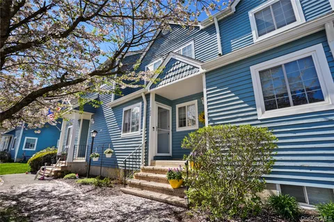 $450,000 | 502 Essex Court, Brewster, NY 10509