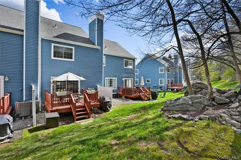 $450,000 | 502 Essex Court, Brewster, NY 10509