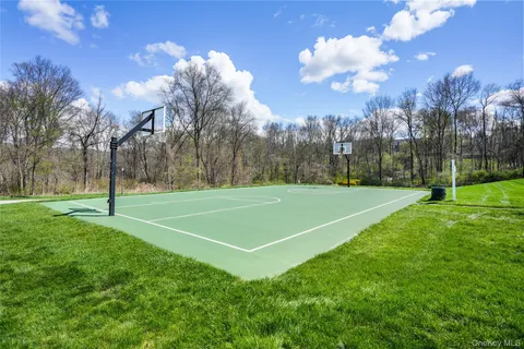 $450,000 | 502 Essex Court, Brewster, NY 10509