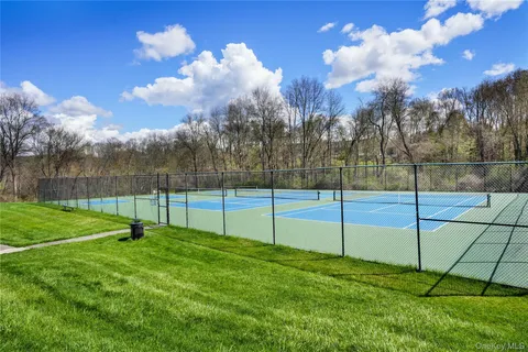 $450,000 | 502 Essex Court, Brewster, NY 10509