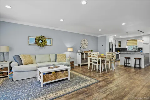 $450,000 | 502 Essex Court, Brewster, NY 10509